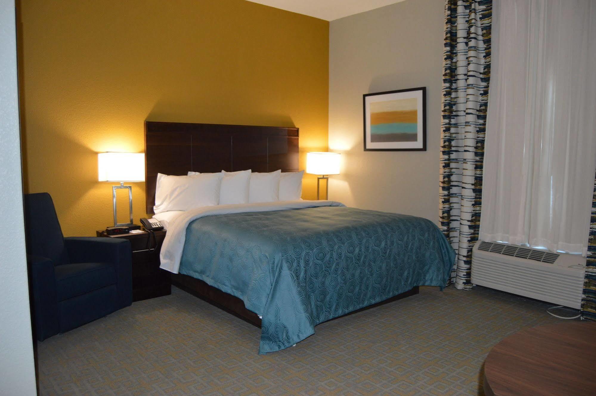 Mainstay Suites Midland Exteriör bild